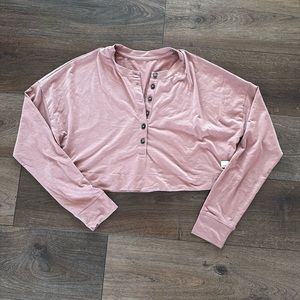 Vuori cropped Henley